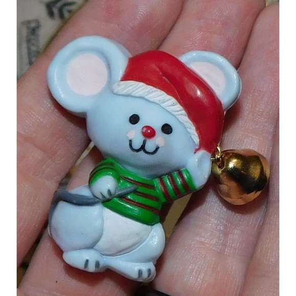 Hallmark Jewelry - Vintage Hallmark Christmas Mouse Brooch